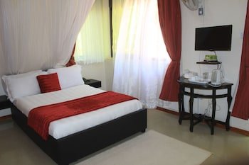 signature hotel apartments