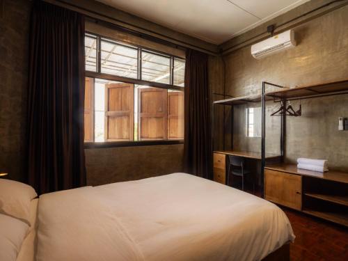 lanna loft hostel