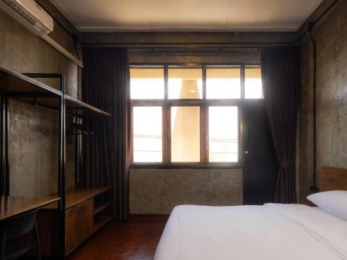 lanna loft hostel