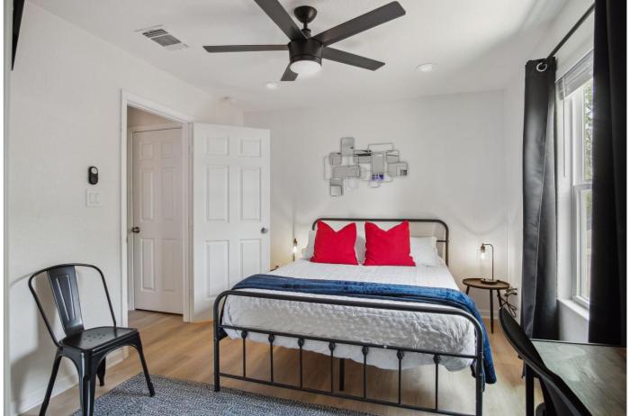 your amazing 3br 2ba downtown delight