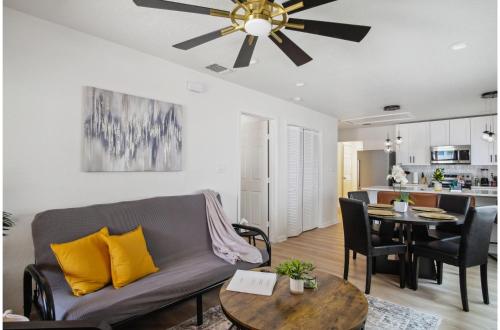 your amazing 3br 2ba downtown delight