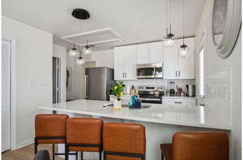 your amazing 3br 2ba downtown delight