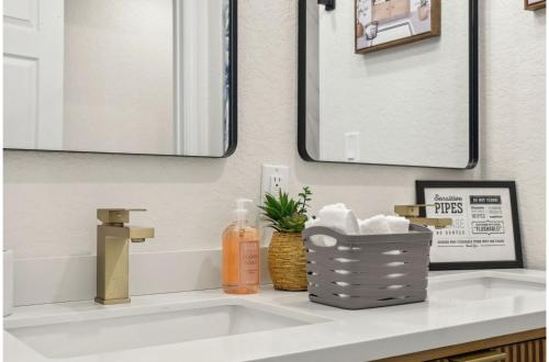 your amazing 3br 2ba downtown delight