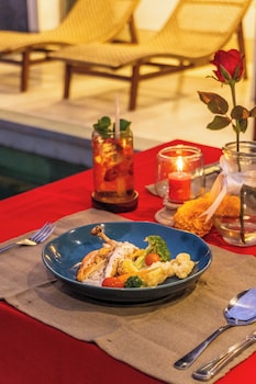 kemawan luxury villas