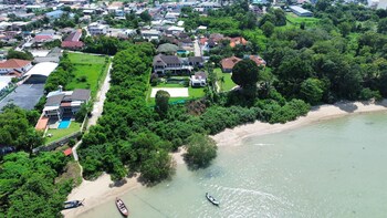kiri anda villa phuket
