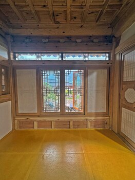jukrokjungsa hanokstay