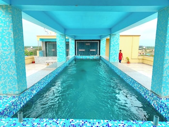 Coral Suites Puri,,4 star