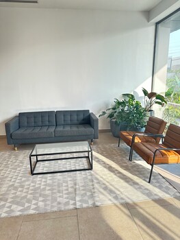 Easy Stay At Loxwood Apartment,,4 star