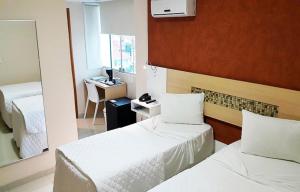 Emirates Hotel & Suites,Santana Do Livramento>>Rivera,3 star