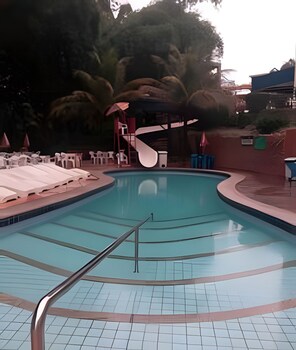 Golden Dolphin Grand Hotel Via Roberto Imoveis,,3 star