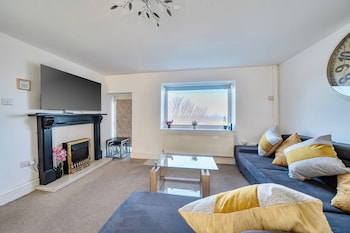 Sea View Cottage Near Snowdon & Coastal Trails,,3 star