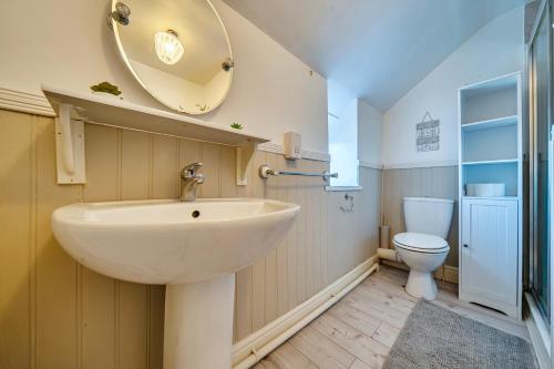 sea view cottage near snowdon and coastal trails