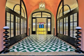 Meet The Designer Hotel,,3 star