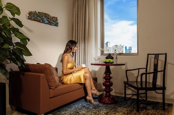 amber bay hotel and suites da nang