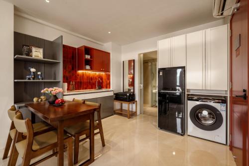 amber bay hotel and suites da nang