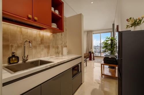 amber bay hotel and suites da nang
