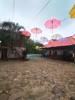 las cascadas hostel tayrona
