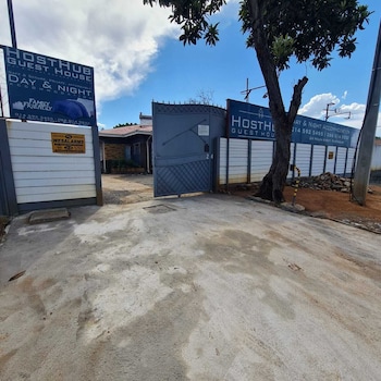 hosthub guest house