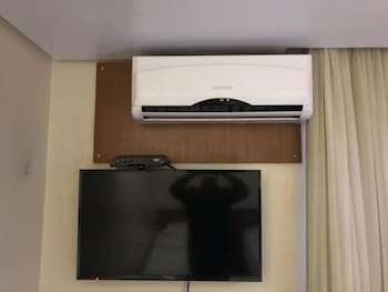 oft plaza oeste hotel