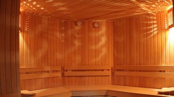 Buyuk Kale Hotel,Near Harakani Tomb,3 star