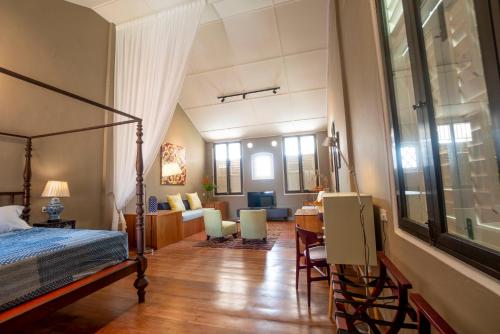 argus residence