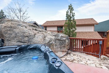 boulder bay chalet lakefront
