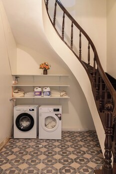 alula residence homestay