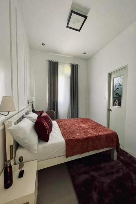 rue deuxvilles villa