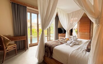 dlobong private pool villa ubud