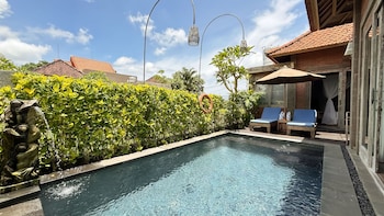 dlobong private pool villa ubud