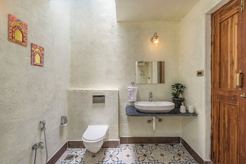 cosmicstays joshet farmstay