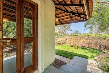 cosmicstays joshet farmstay