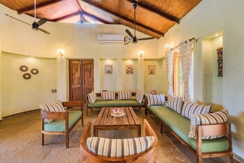 cosmicstays joshet farmstay