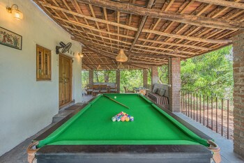 cosmicstays joshet farmstay