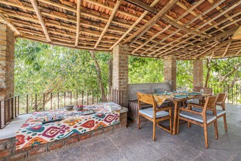 cosmicstays joshet farmstay