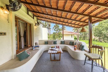 cosmicstays joshet farmstay