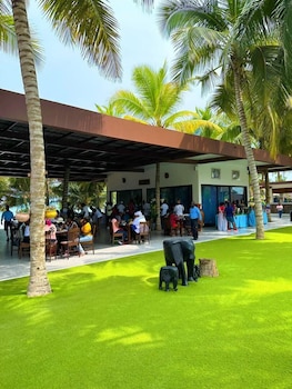 the big blue resort and spa