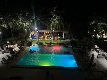 The Big Blue Resort & Spa,,3 star
