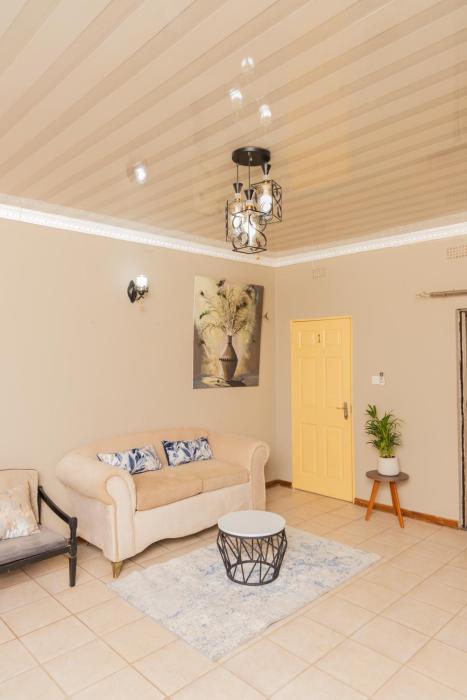 kwena cottage