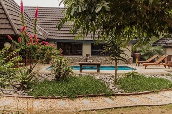 Bothabelo Luxury Villas,,3 star