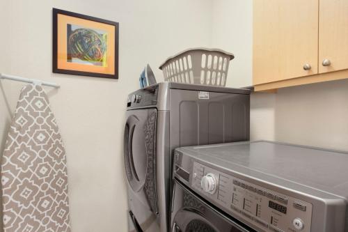 rigden retreat garage dog friendly near trails