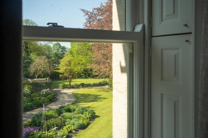 outwood house