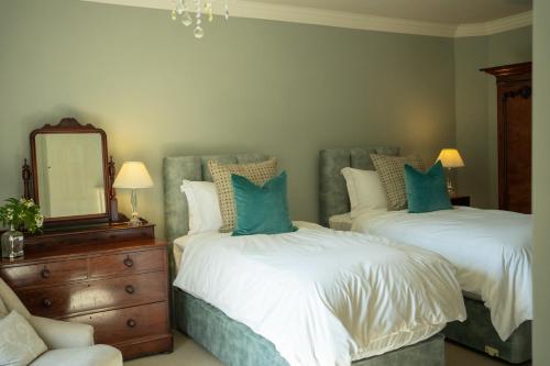 outwood house