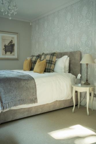 outwood house