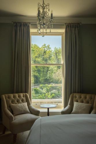 outwood house