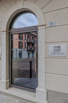 arona palace superior apartments