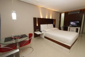rarus motel cidade jardim adult only