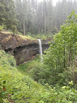 Smith Creek Village,,2 star