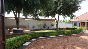 kamfart safari lodge