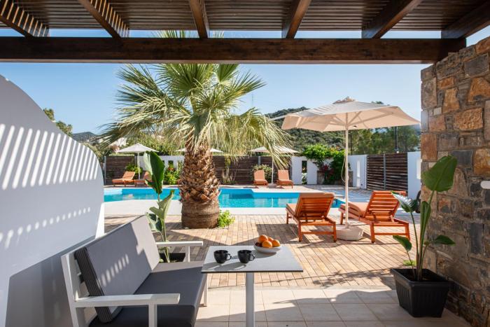 the river suites adults only